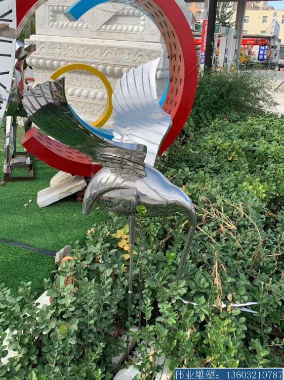 不锈钢仙鹤雕塑 公园动物雕塑